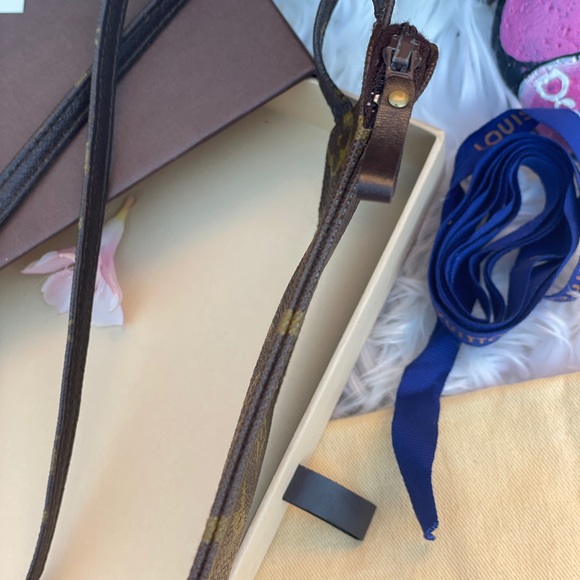 💖RARE 💖LOUIS VUITTON Pochette Secret Shoulder - Picture 11 of 17